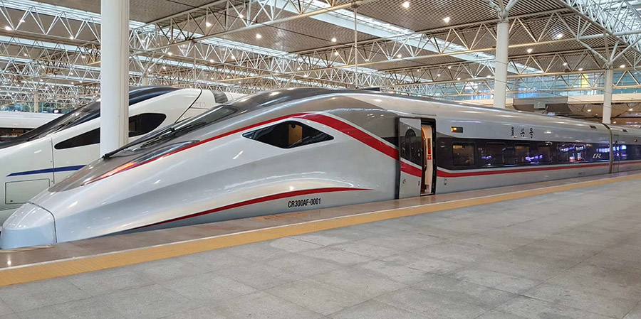 鐵路信號(hào)集中監(jiān)測(cè)系統(tǒng)  高鐵軌道信號(hào)智能設(shè)備  鐵路鐵路道岔融雪系統(tǒng)  鐵路防災(zāi)安全監(jiān)控系統(tǒng)  機(jī)車(chē)車(chē)輛電氣綜合柜  機(jī)車(chē)逆變電源、牽引電源